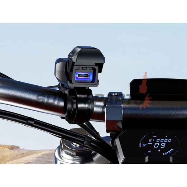 Αντάπτορας USB -4 RIDE- USB Type C, με βάση για τιμόνι 22mm - universal